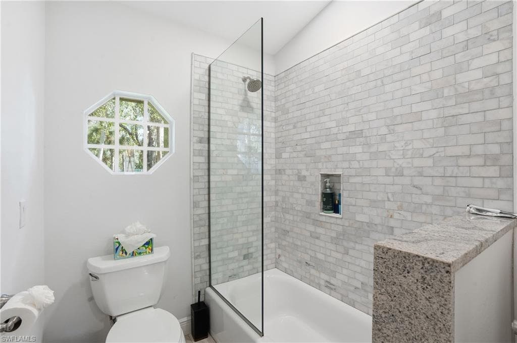 5633 Grey Fox RUN, FORT MYERS FL 33912-14