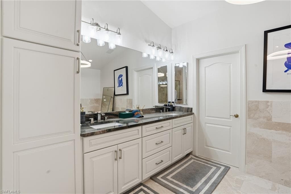 5633 Grey Fox RUN, FORT MYERS FL 33912-20