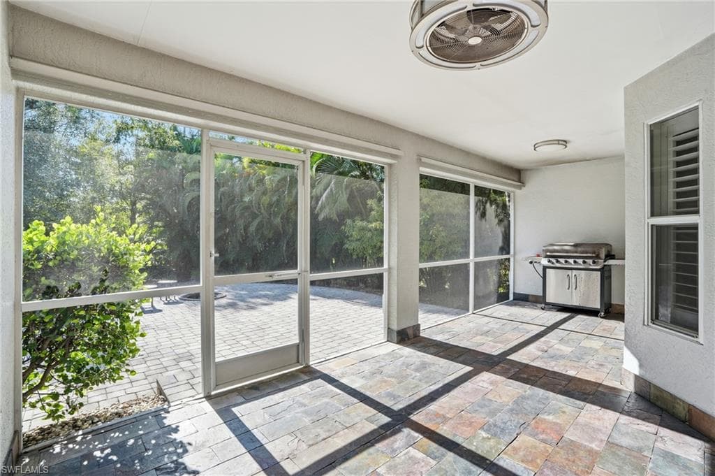 5633 Grey Fox RUN, FORT MYERS FL 33912-30