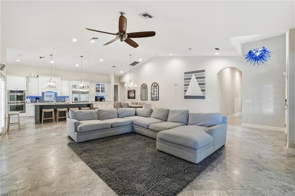 5633 Grey Fox RUN, FORT MYERS FL 33912-2