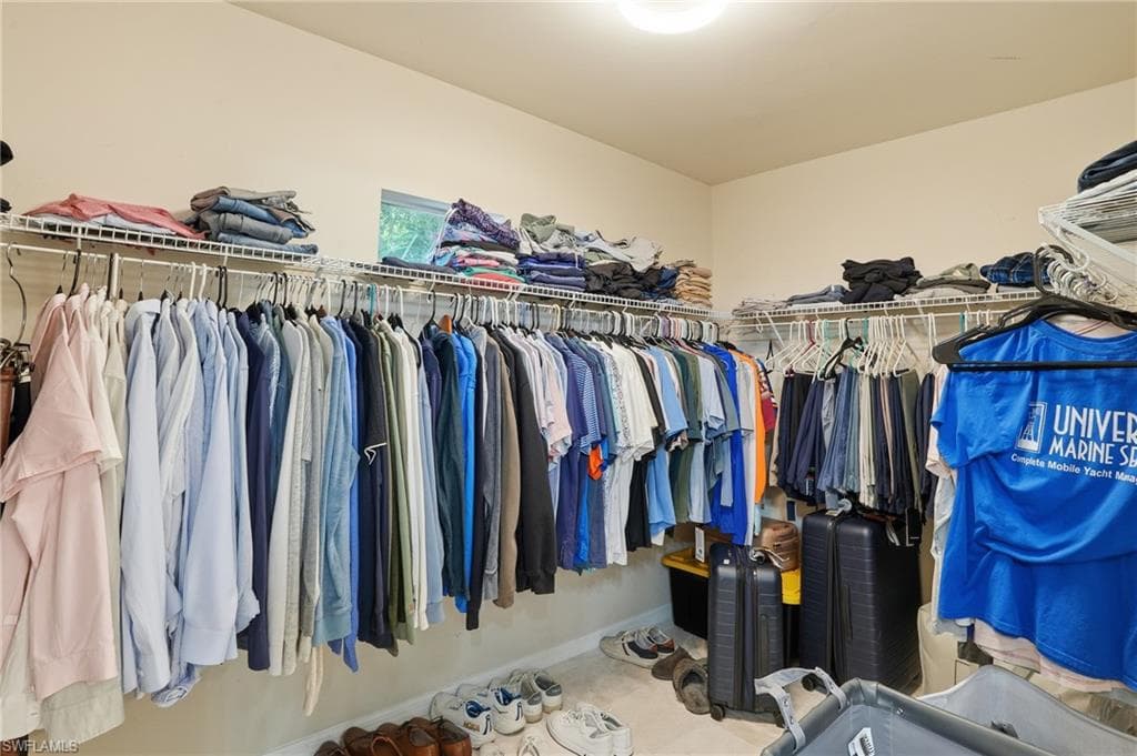 5633 Grey Fox RUN, FORT MYERS FL 33912-23