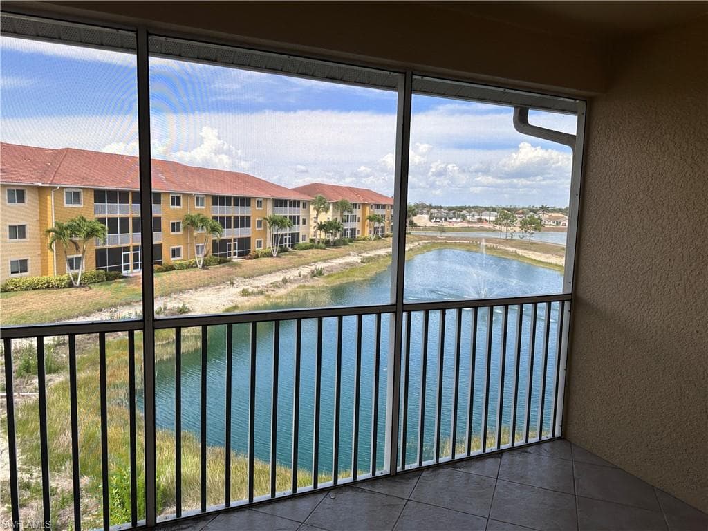 10000 Maddox LN # 321, BONITA SPRINGS FL 34135-14