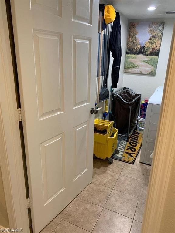 8224 Key Royal CIR # 223, NAPLES FL 34119-8