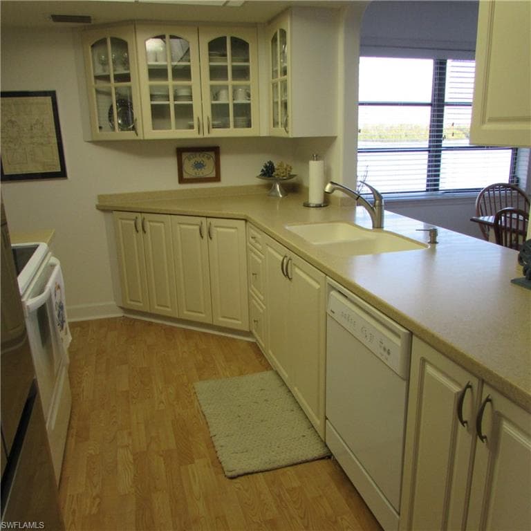 5371 Blue Crab CIR 1-35