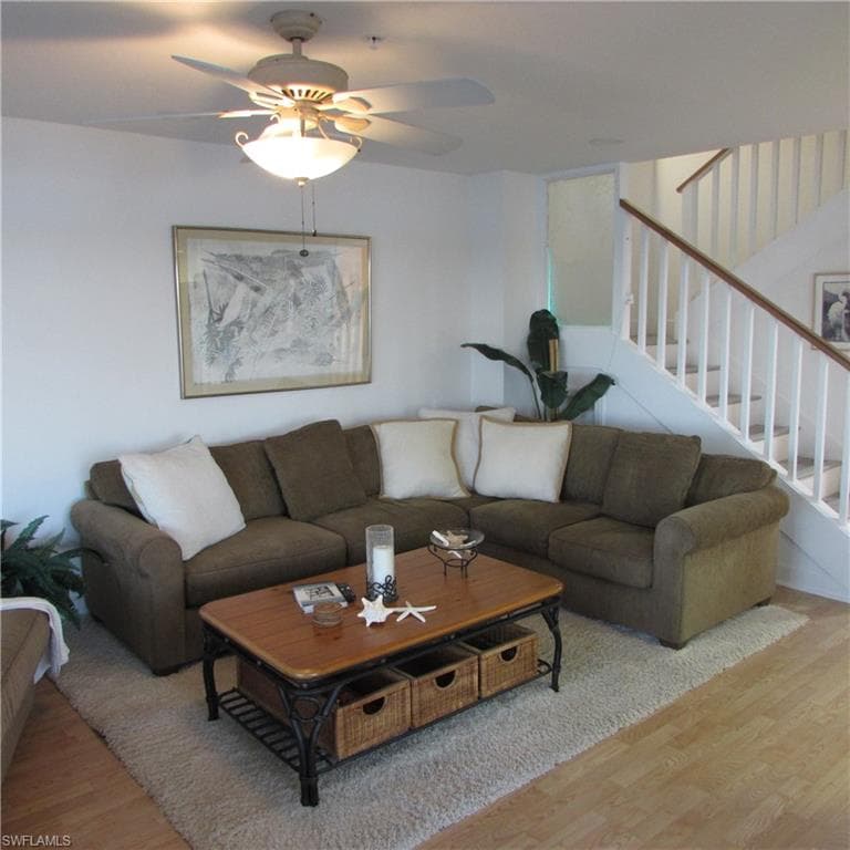 5371 Blue Crab CIR 1-33