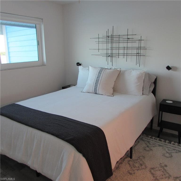 5371 Blue Crab CIR 1-40