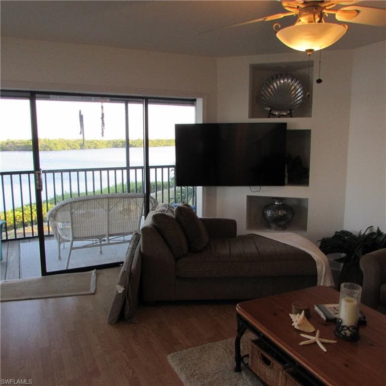 5371 Blue Crab CIR 1-34