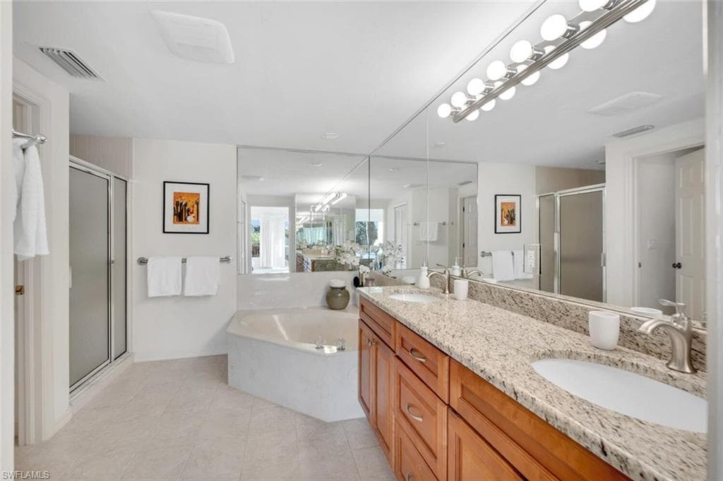 26881 Wedgewood DR 102-14