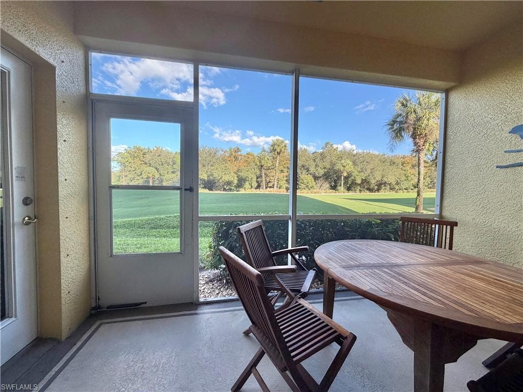 6828 Sterling Greens PL # 4105, NAPLES FL 34104-1