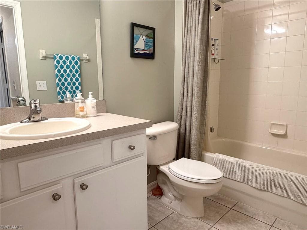 6828 Sterling Greens PL # 4105, NAPLES FL 34104-4