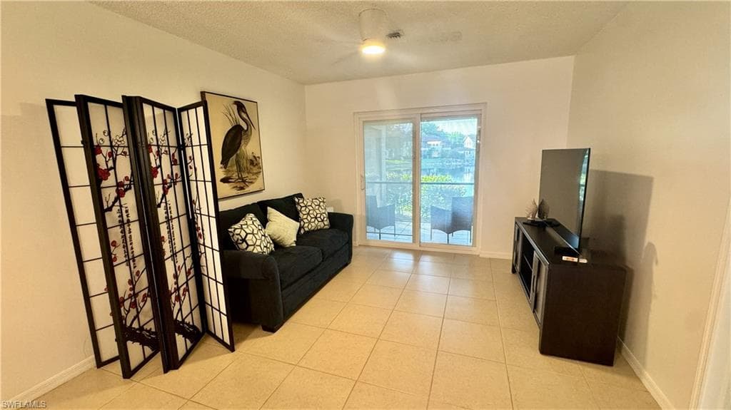 5339 Treetops DR, NAPLES FL 34113-14