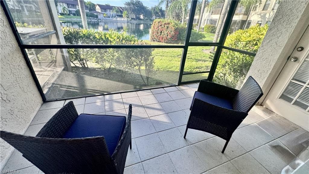 5339 Treetops DR, NAPLES FL 34113-20