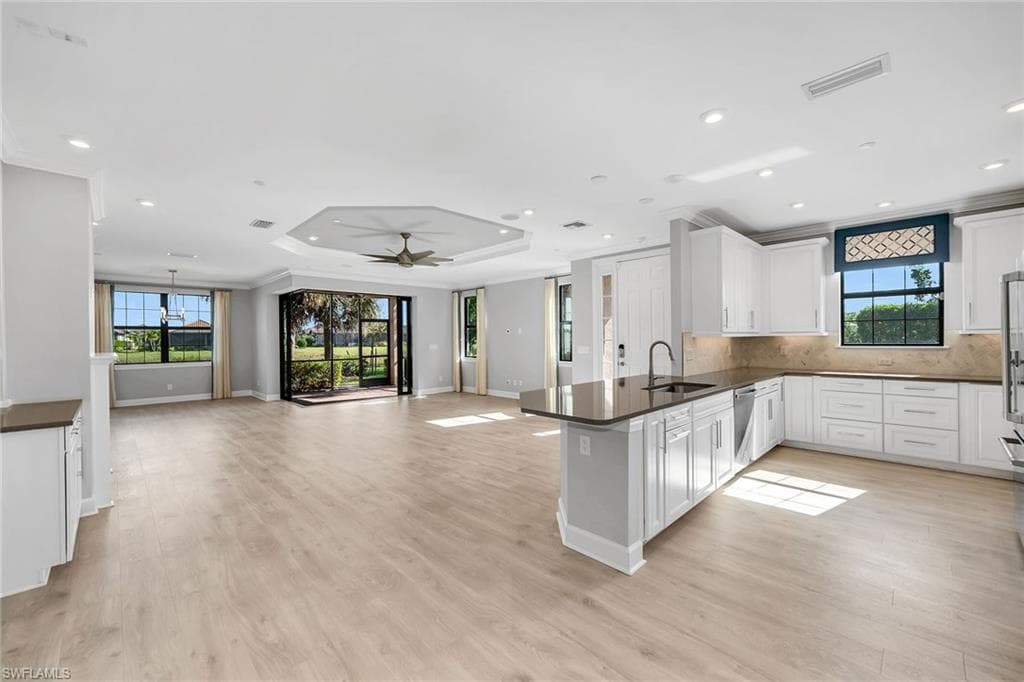 15256 Zeno WAY # 104, NAPLES FL 34114-6