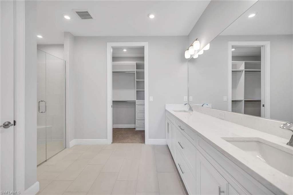 15256 Zeno WAY # 104, NAPLES FL 34114-23