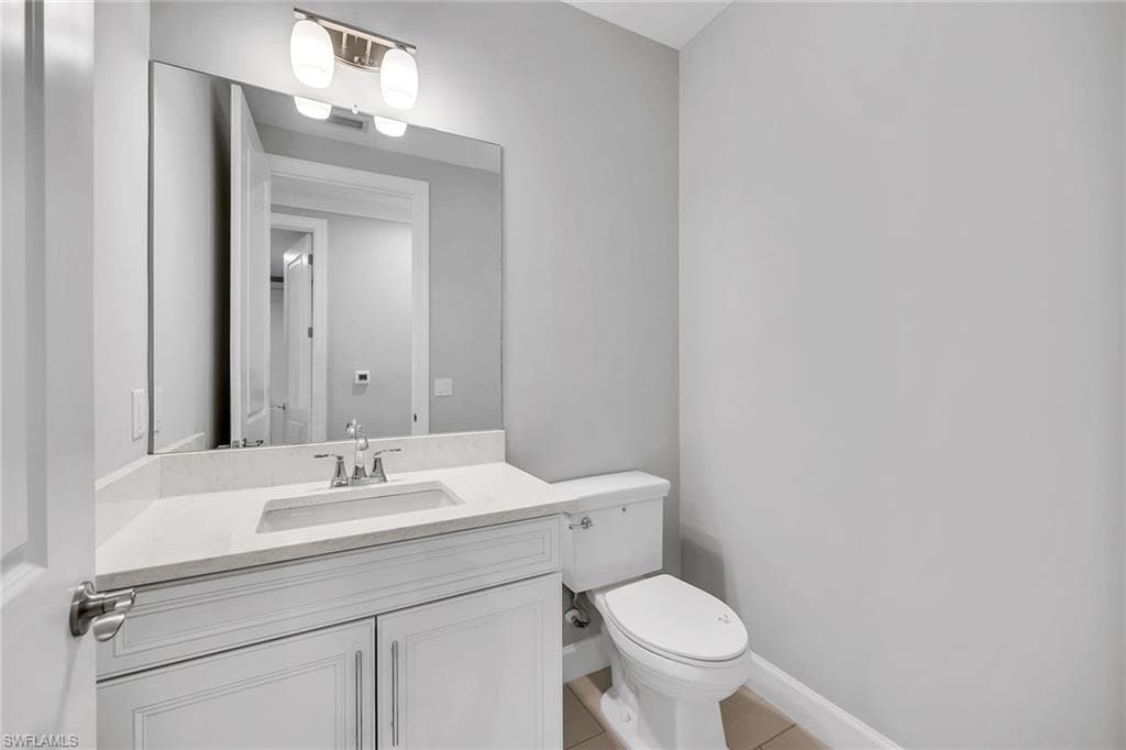 15256 Zeno WAY # 104, NAPLES FL 34114-30