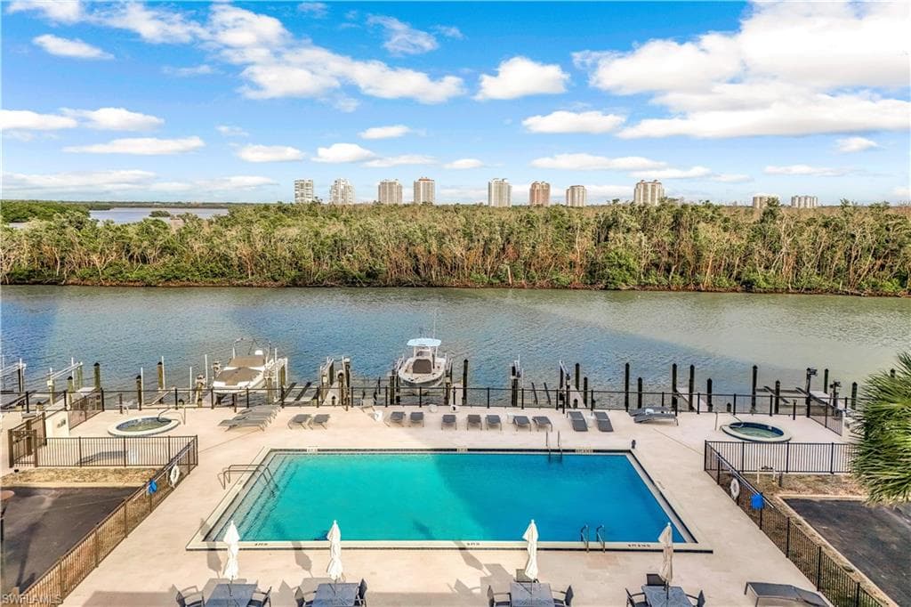 26225 Hickory BLVD # 5B, BONITA SPRINGS FL 34134-36