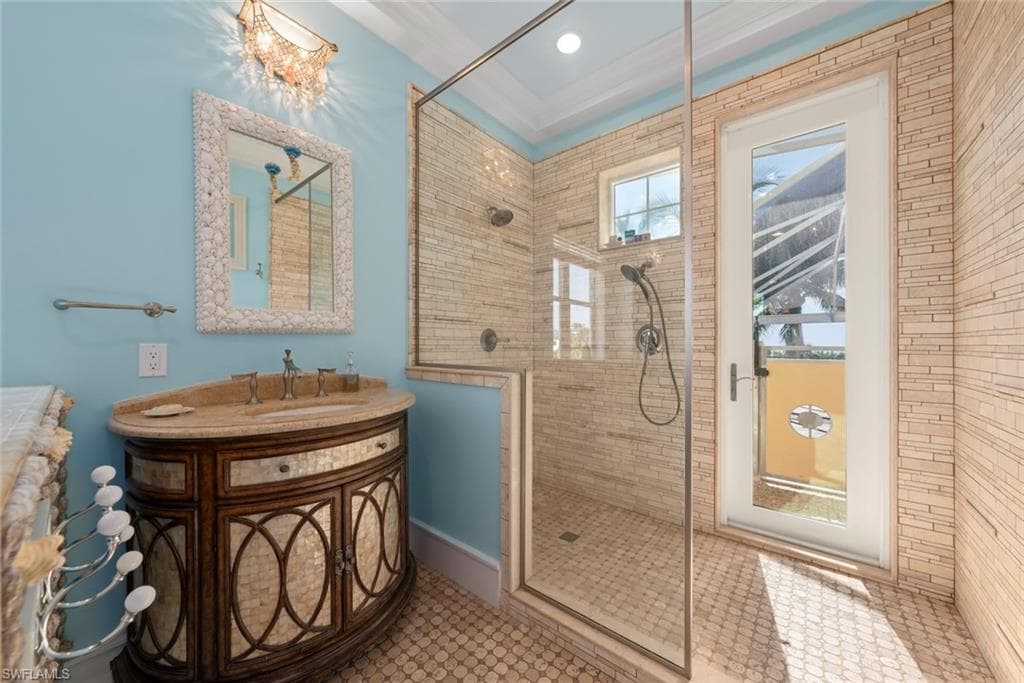4725 Rue Belle Mer, SANIBEL FL 33957-21