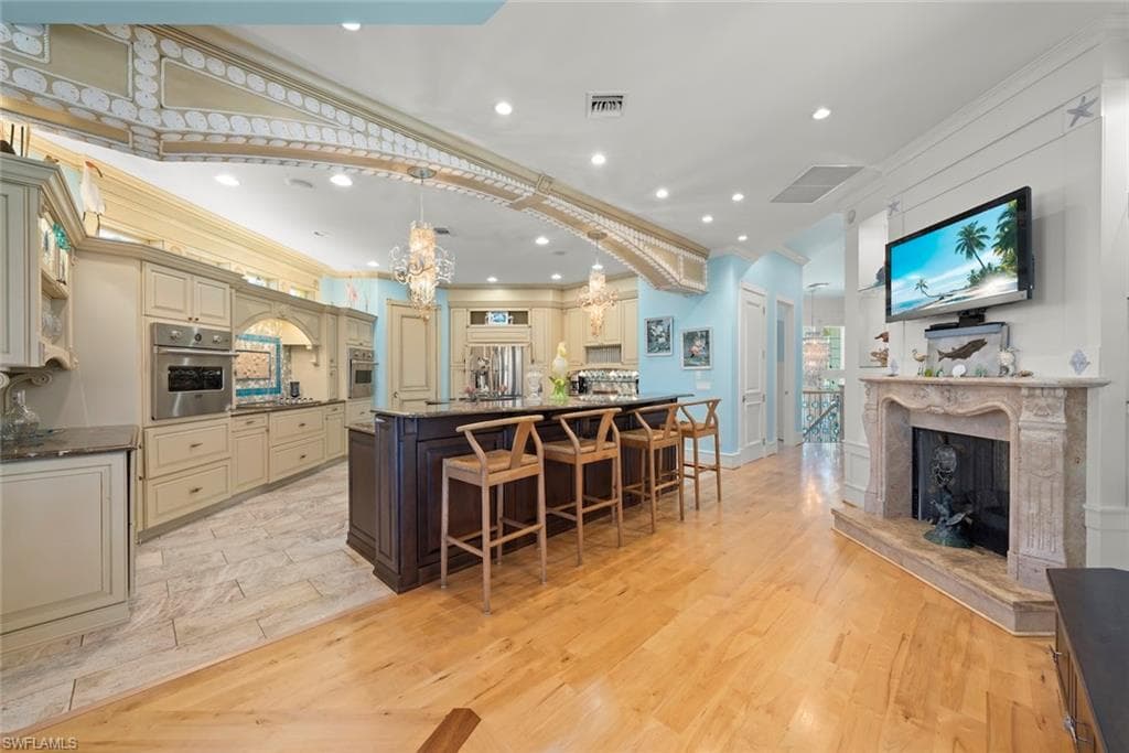4725 Rue Belle Mer, SANIBEL FL 33957-6