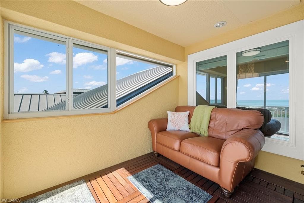 4725 Rue Belle Mer, SANIBEL FL 33957-38