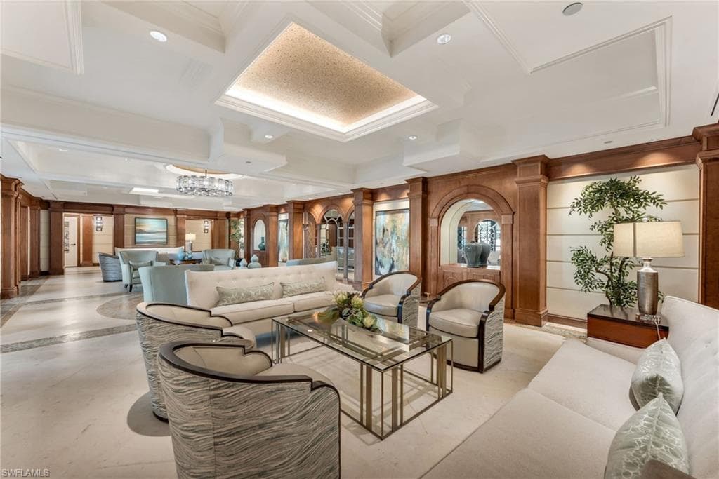 455 Cove Tower DR # 1603, NAPLES FL 34110-1