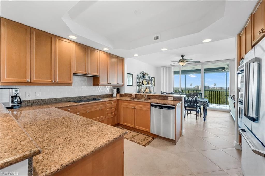 455 Cove Tower DR # 1603, NAPLES FL 34110-5