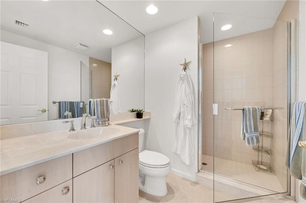 455 Cove Tower DR # 1603, NAPLES FL 34110-12