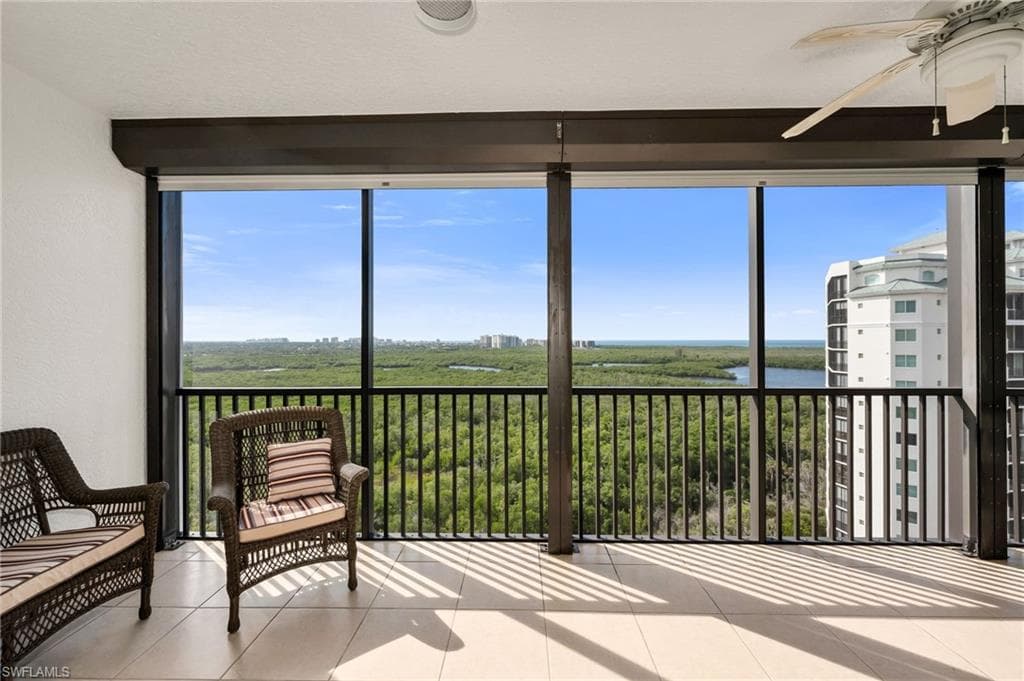 455 Cove Tower DR # 1603, NAPLES FL 34110-17