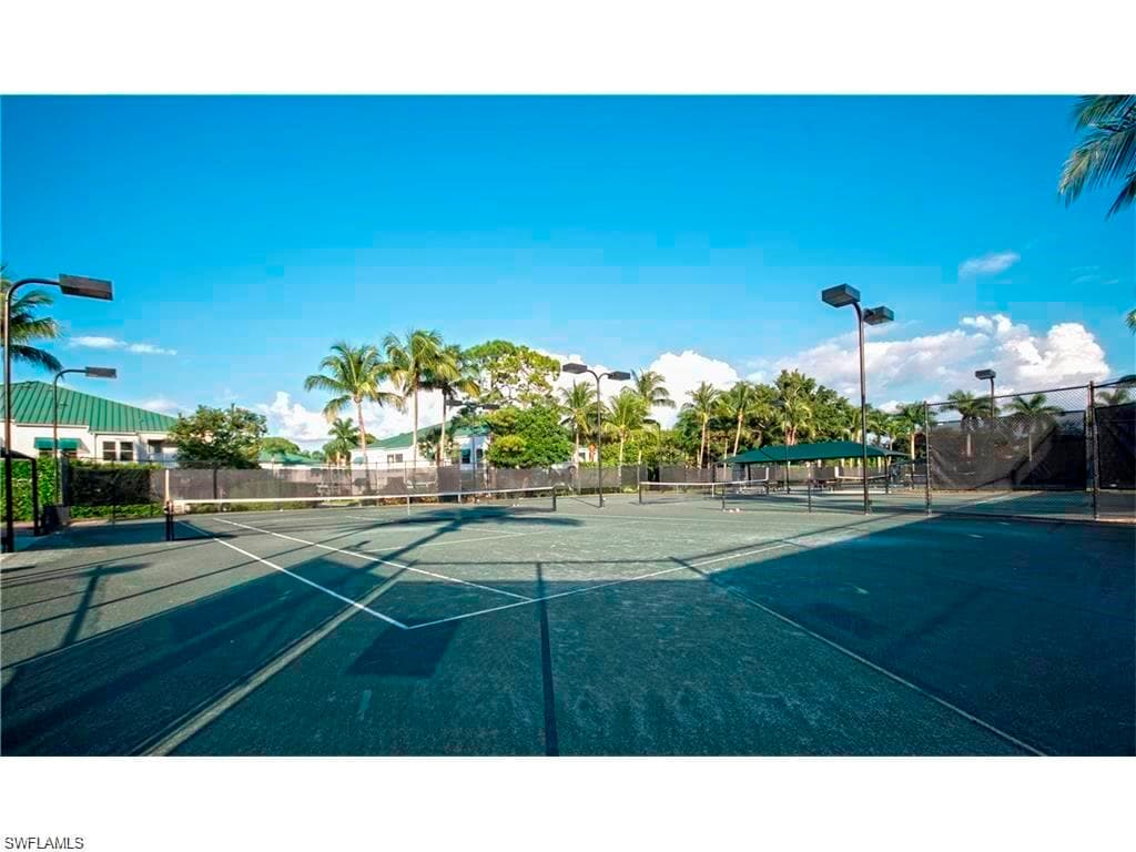 445 Cove Tower DR # 704, NAPLES FL 34110-29