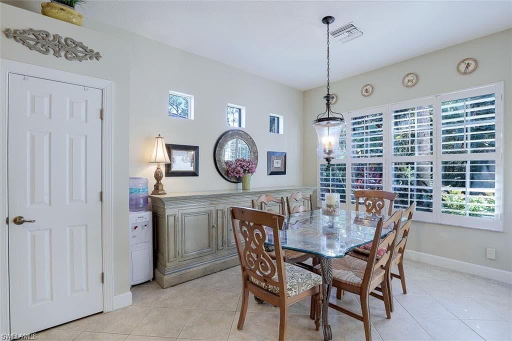 16156 Parque LN, NAPLES FL 34110-14