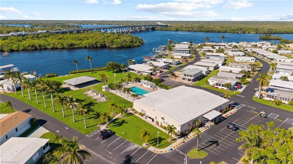 204 Sun CIR, FORT MYERS FL 33905-33