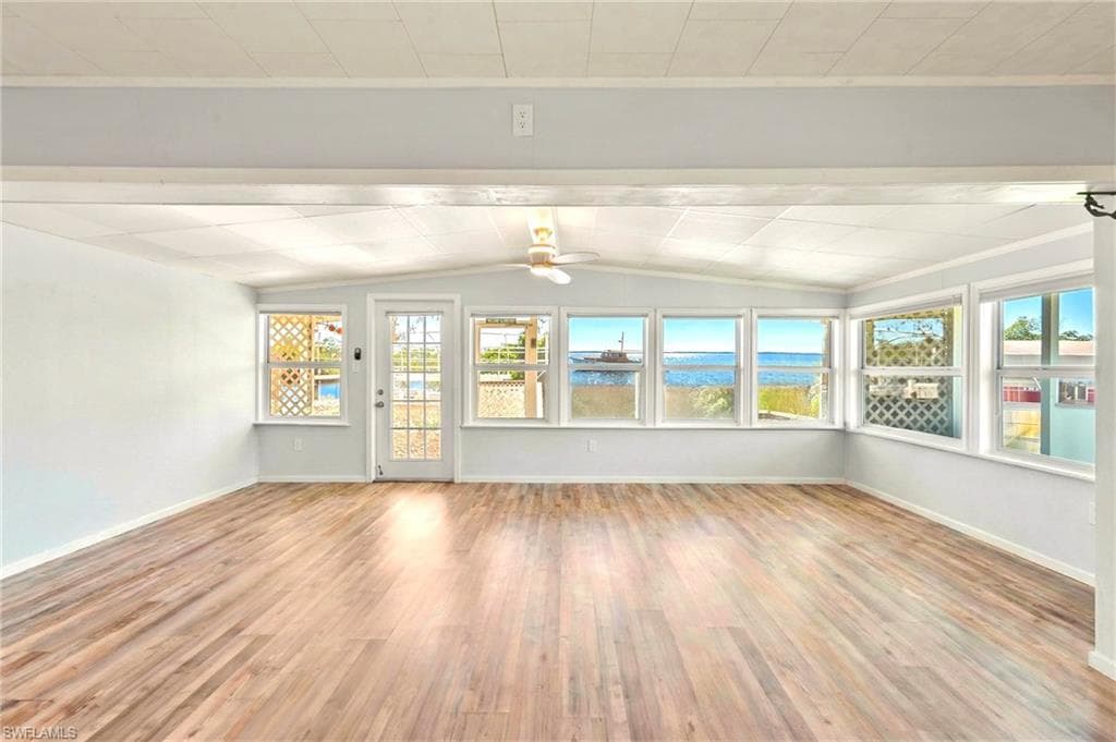 204 Sun CIR, FORT MYERS FL 33905-9