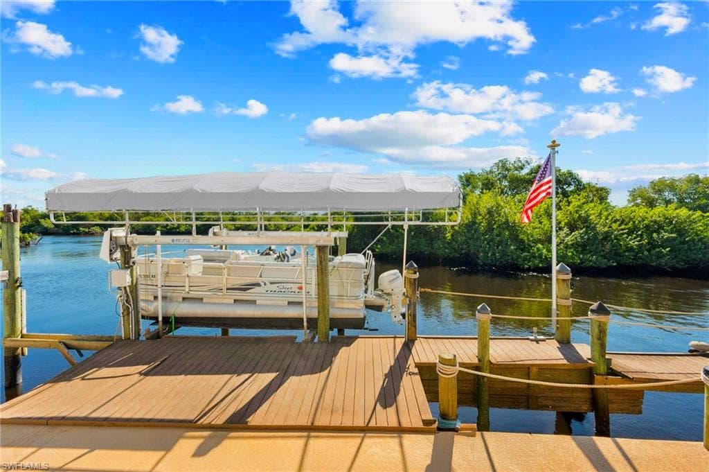 204 Sun CIR, FORT MYERS FL 33905-36