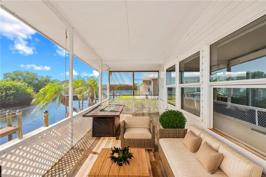 204 Sun CIR, FORT MYERS FL 33905-7