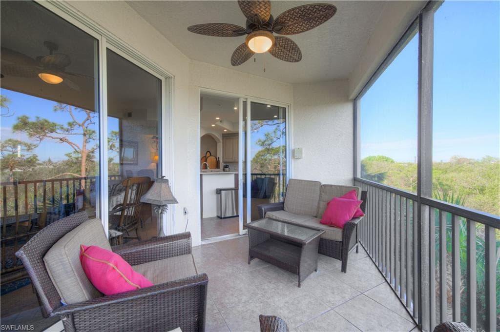 20916 Island Sound CIR # 305, ESTERO FL 33928-11