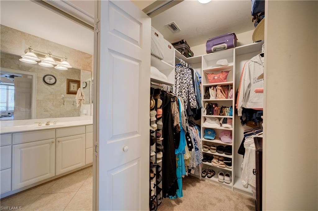 20916 Island Sound CIR # 305, ESTERO FL 33928-23