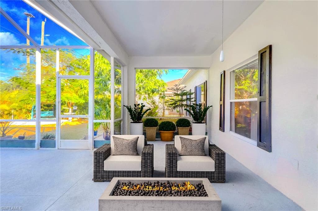 25324 Alicante DR, PUNTA GORDA FL 33955-5