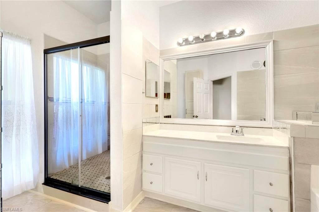 25324 Alicante DR, PUNTA GORDA FL 33955-41