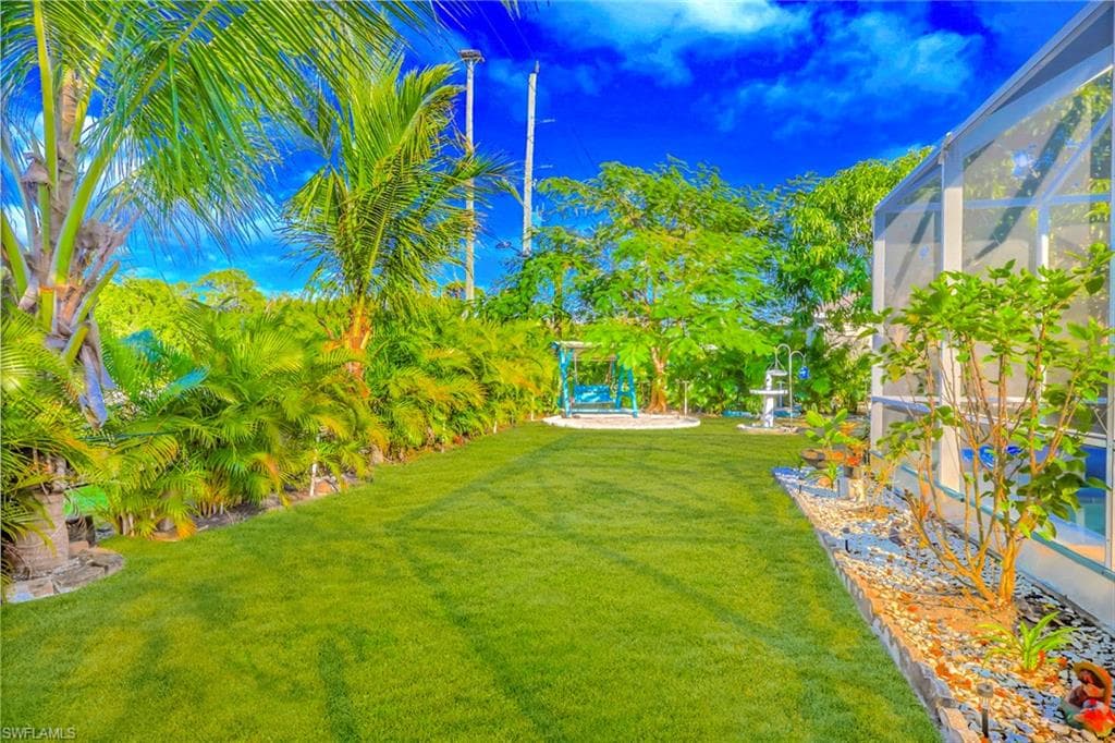 25324 Alicante DR, PUNTA GORDA FL 33955-13