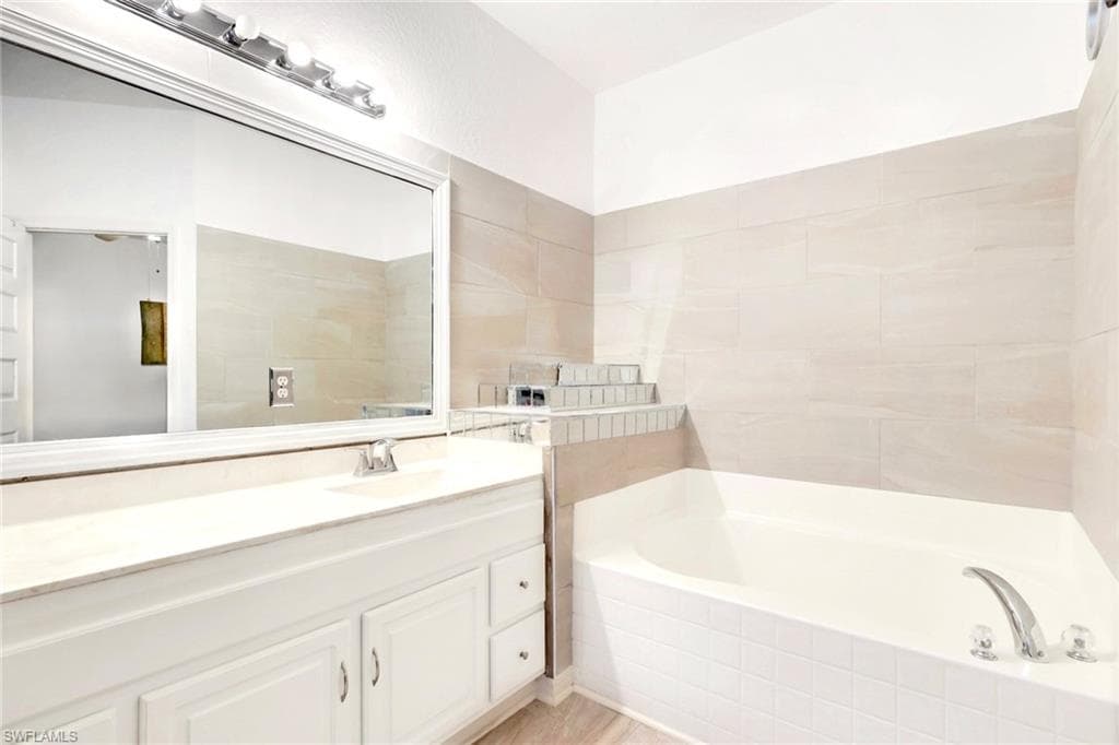 25324 Alicante DR, PUNTA GORDA FL 33955-40