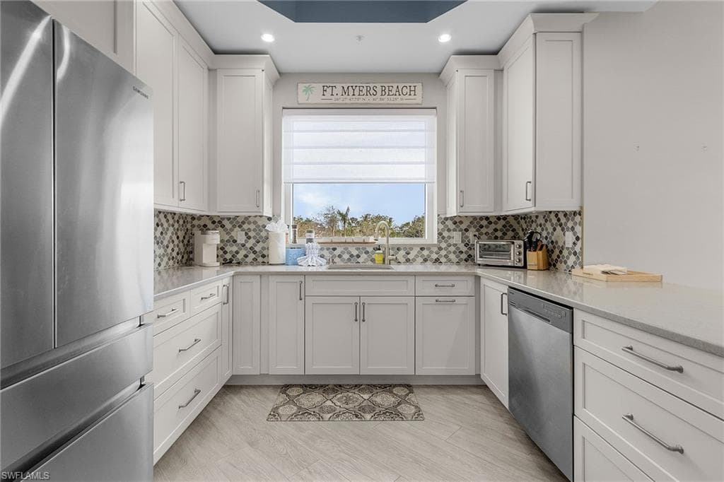 4182 Bay Beach LN # 721, FORT MYERS BEACH FL 33931-26