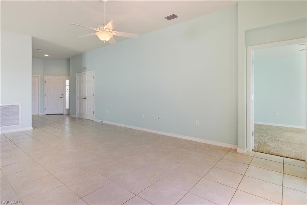 2546 Greendale PL, CAPE CORAL FL 33991-17