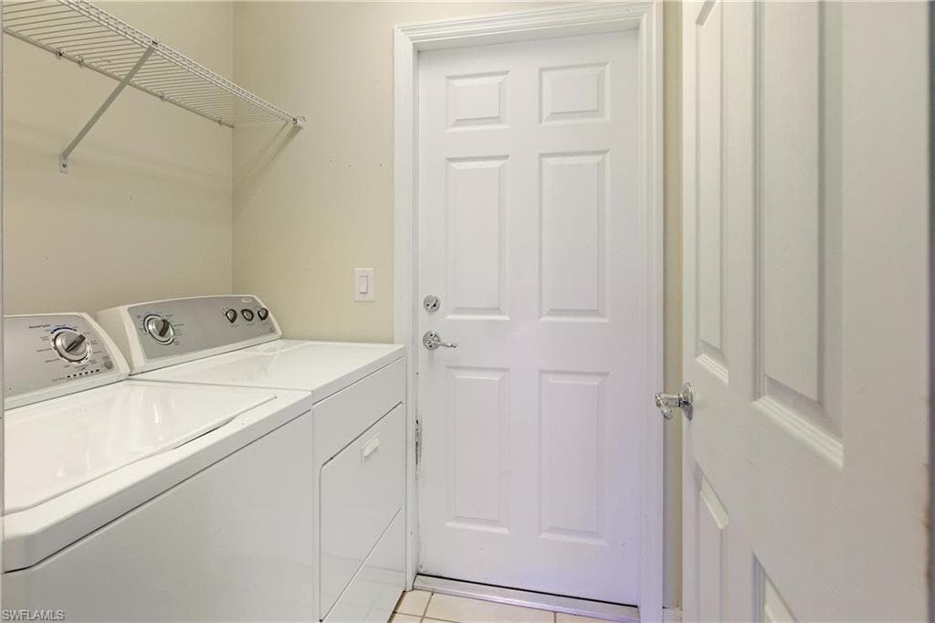 2546 Greendale PL, CAPE CORAL FL 33991-30