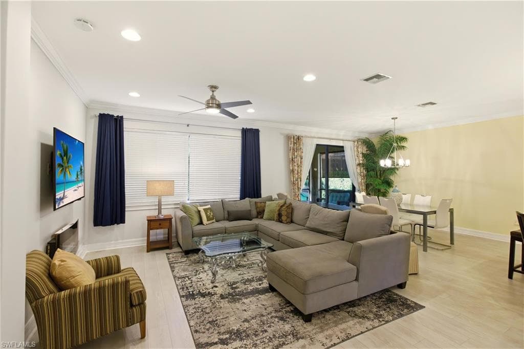 7866 Bucks Run DR, NAPLES FL 34120-6