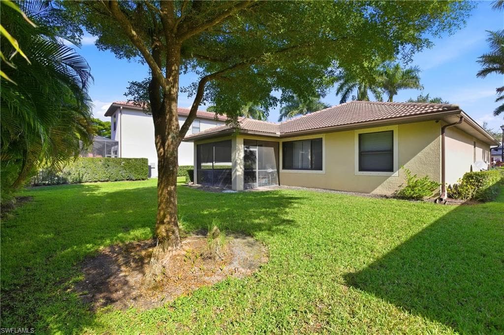7866 Bucks Run DR, NAPLES FL 34120-35