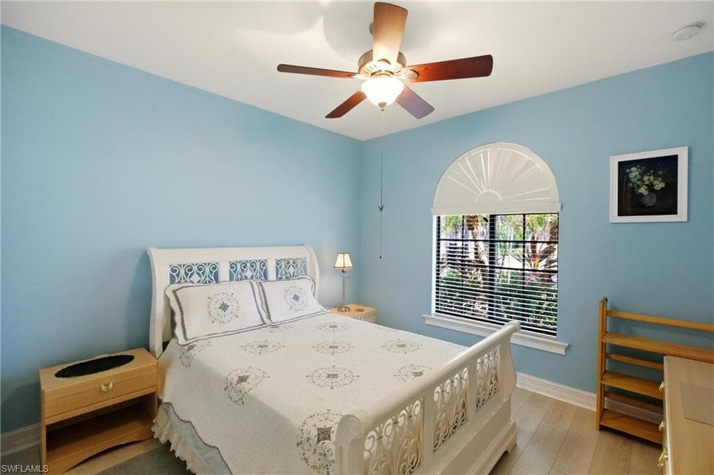 7866 Bucks Run DR, NAPLES FL 34120-23