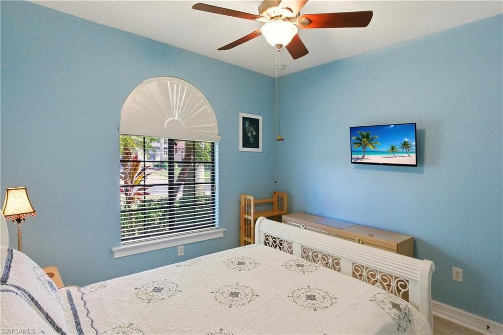 7866 Bucks Run DR, NAPLES FL 34120-24