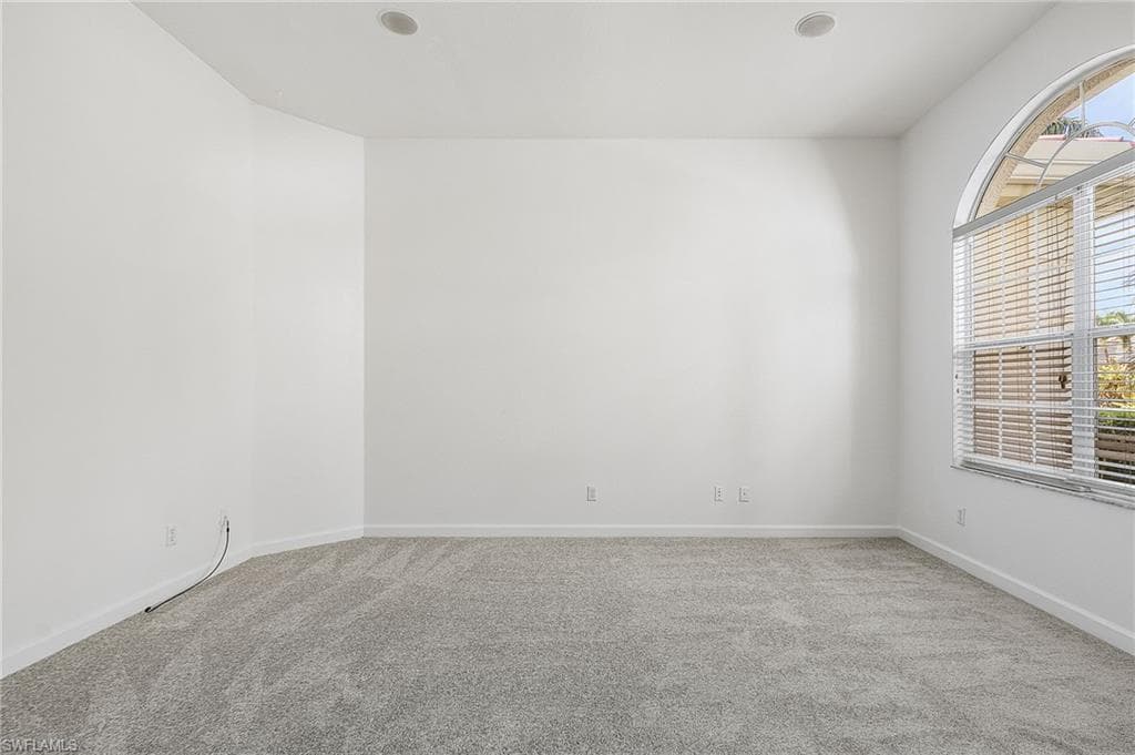 14021 Image Lake CT, FORT MYERS FL 33907-13