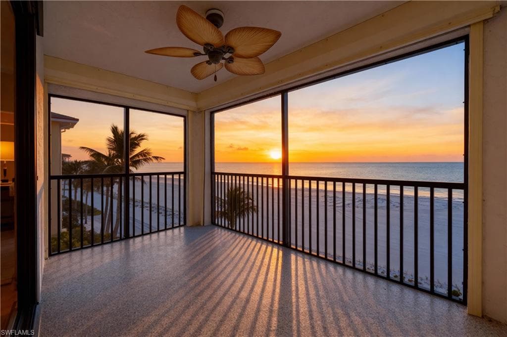 4400 Estero BLVD 401-18