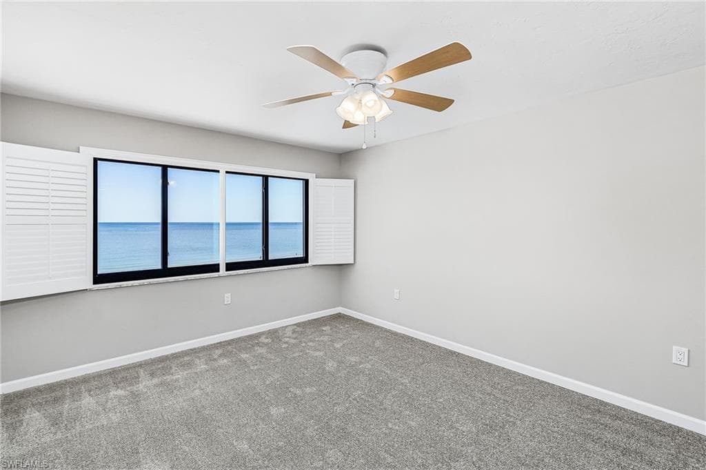 4400 Estero BLVD 401-7