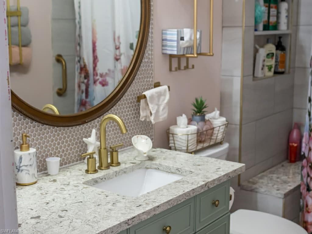 7841 Deni DR, NORTH FORT MYERS FL 33917-4